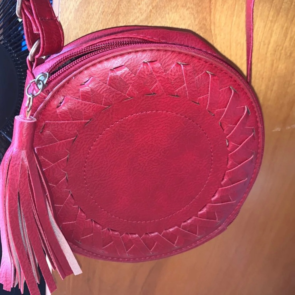 Round red purse